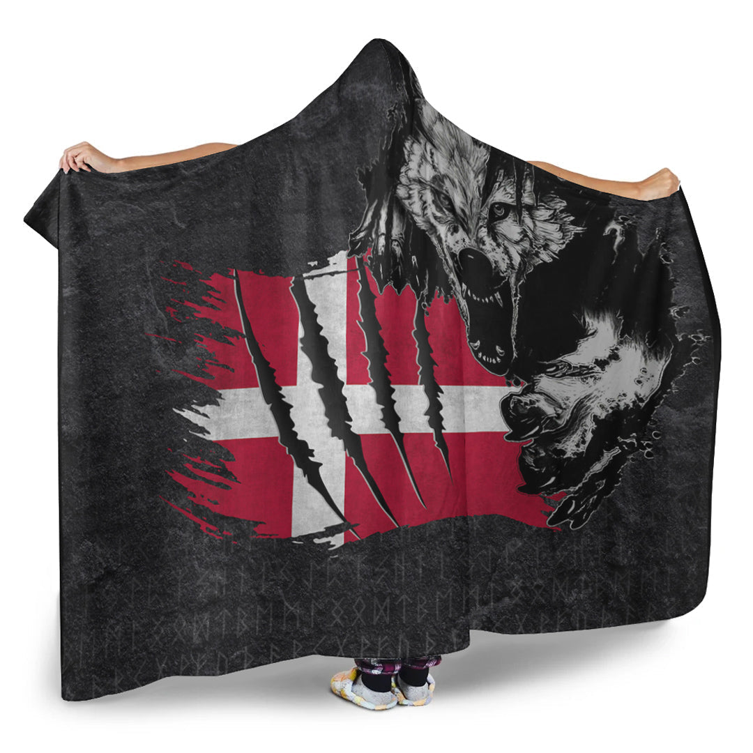 VikingStyle Hooded Blanket - Denmark Wolf Viking Hooded Blanket A95