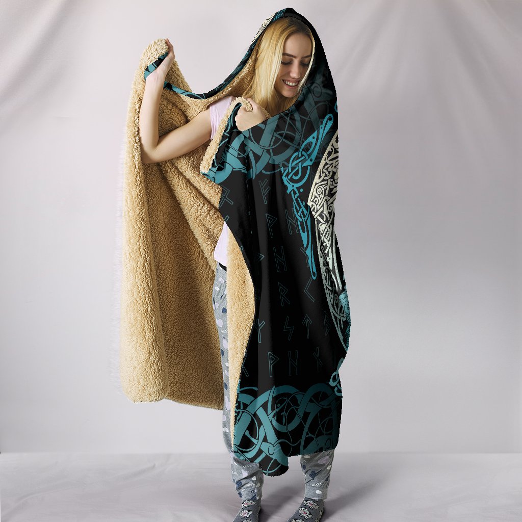 Viking Style Hooded Blanket Yggdrasil and Ravens A7