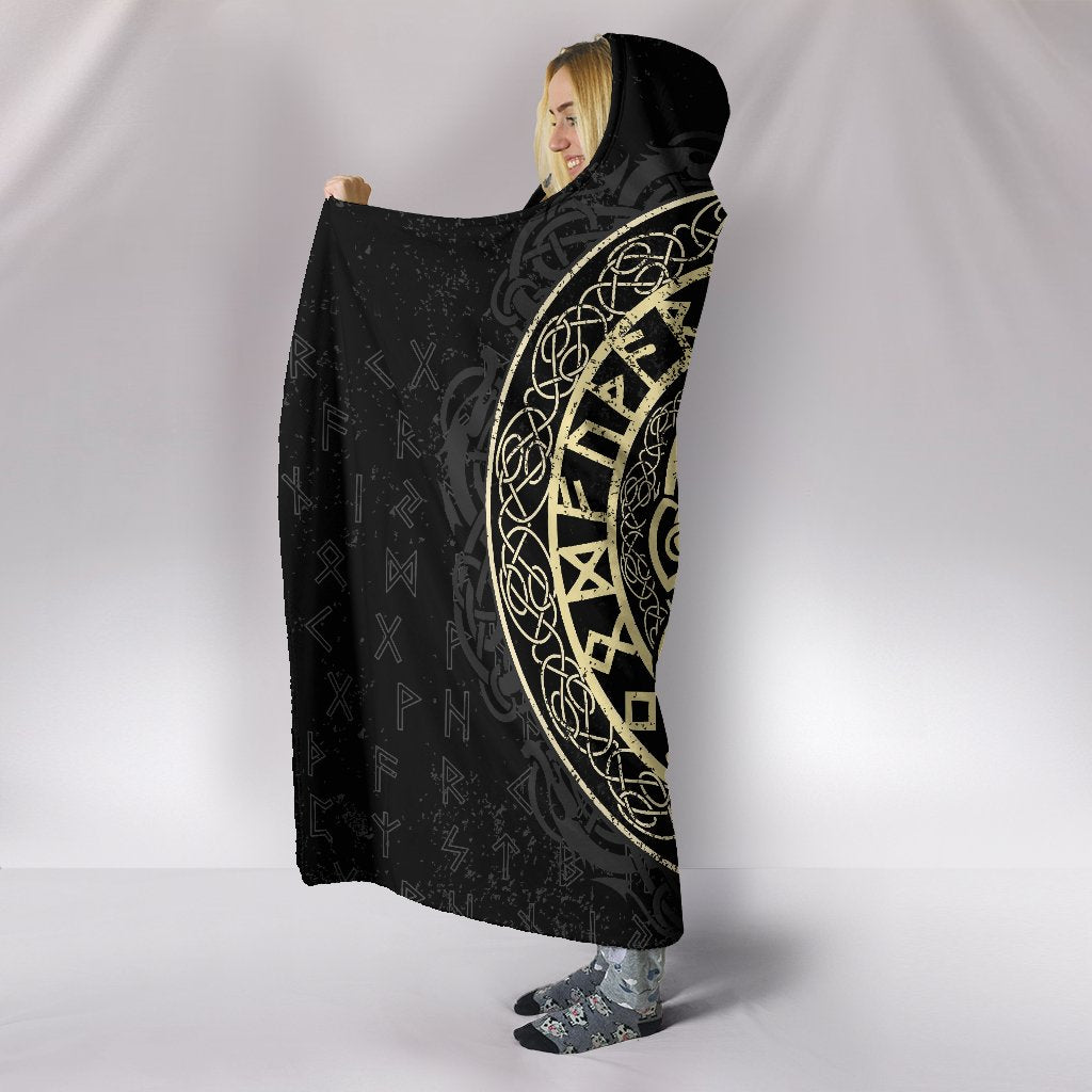 Viking Style Hooded Blanket Wolf A7